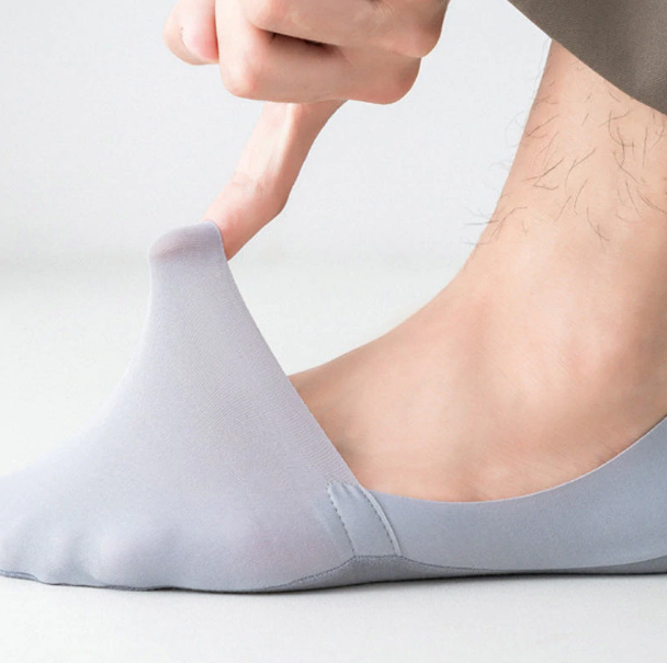 iRosesilk™ Anti Slip Ice Silk Socks